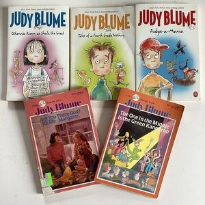 Judy Blume kids chapter books (shelf 1)